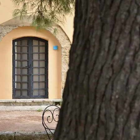 Masseria Tornesella Don Giuliano * Parabita